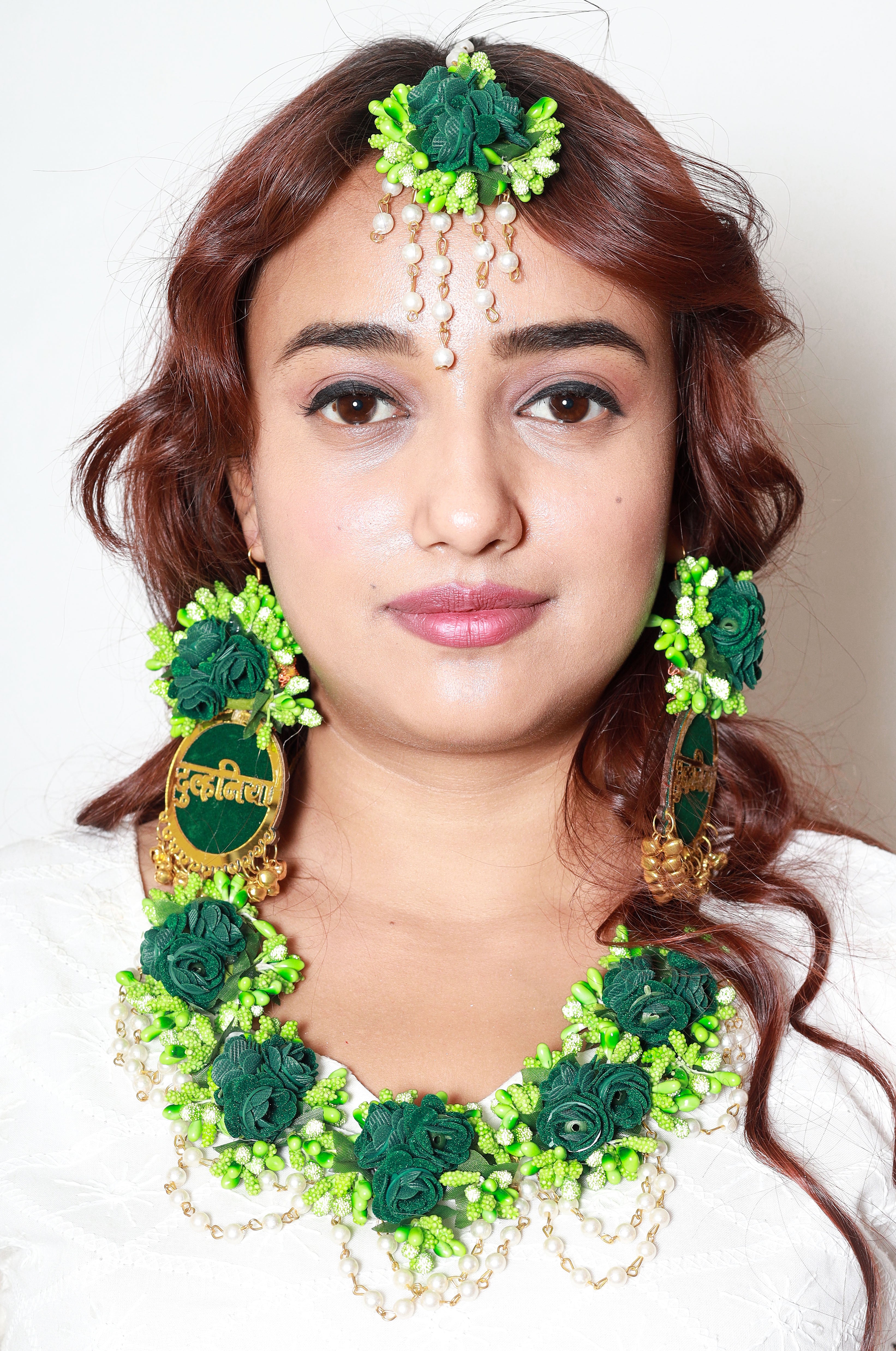 Personalized Dark Green Floral Jewelry Set with Earrings & Pearl Detailing for Haldi, Mehendi & Bridal Functions