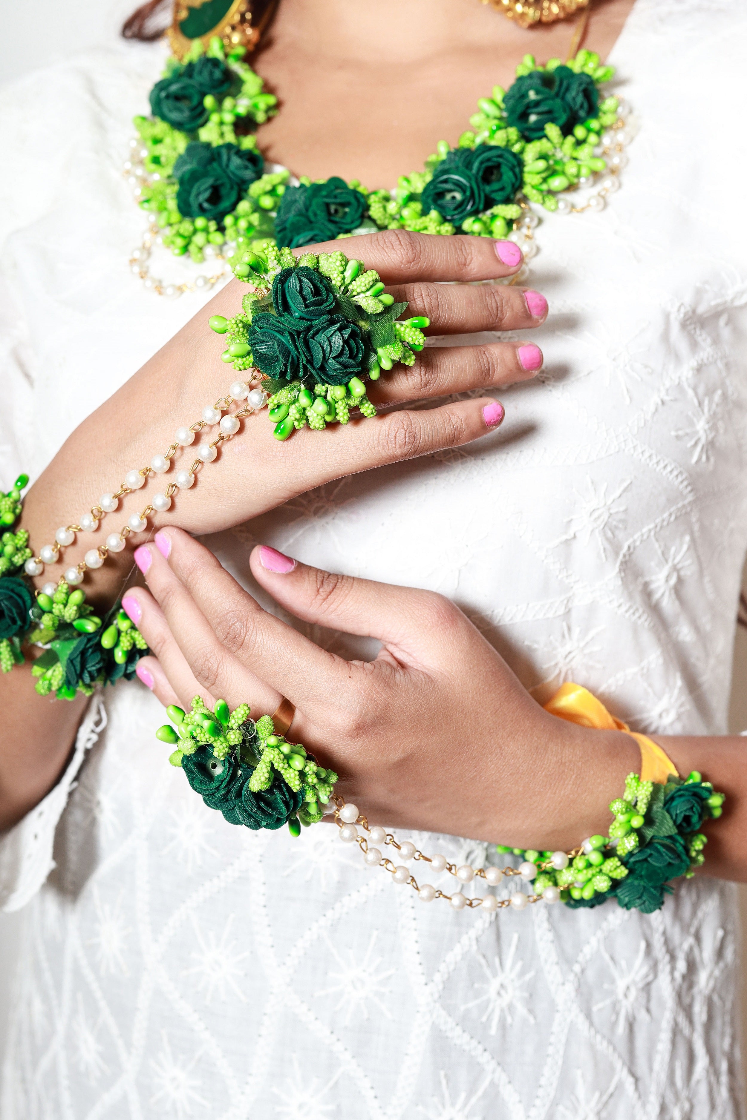 Personalized Dark Green Floral Jewelry Set with Earrings for Haldi, Mehendi & Bridal Functions