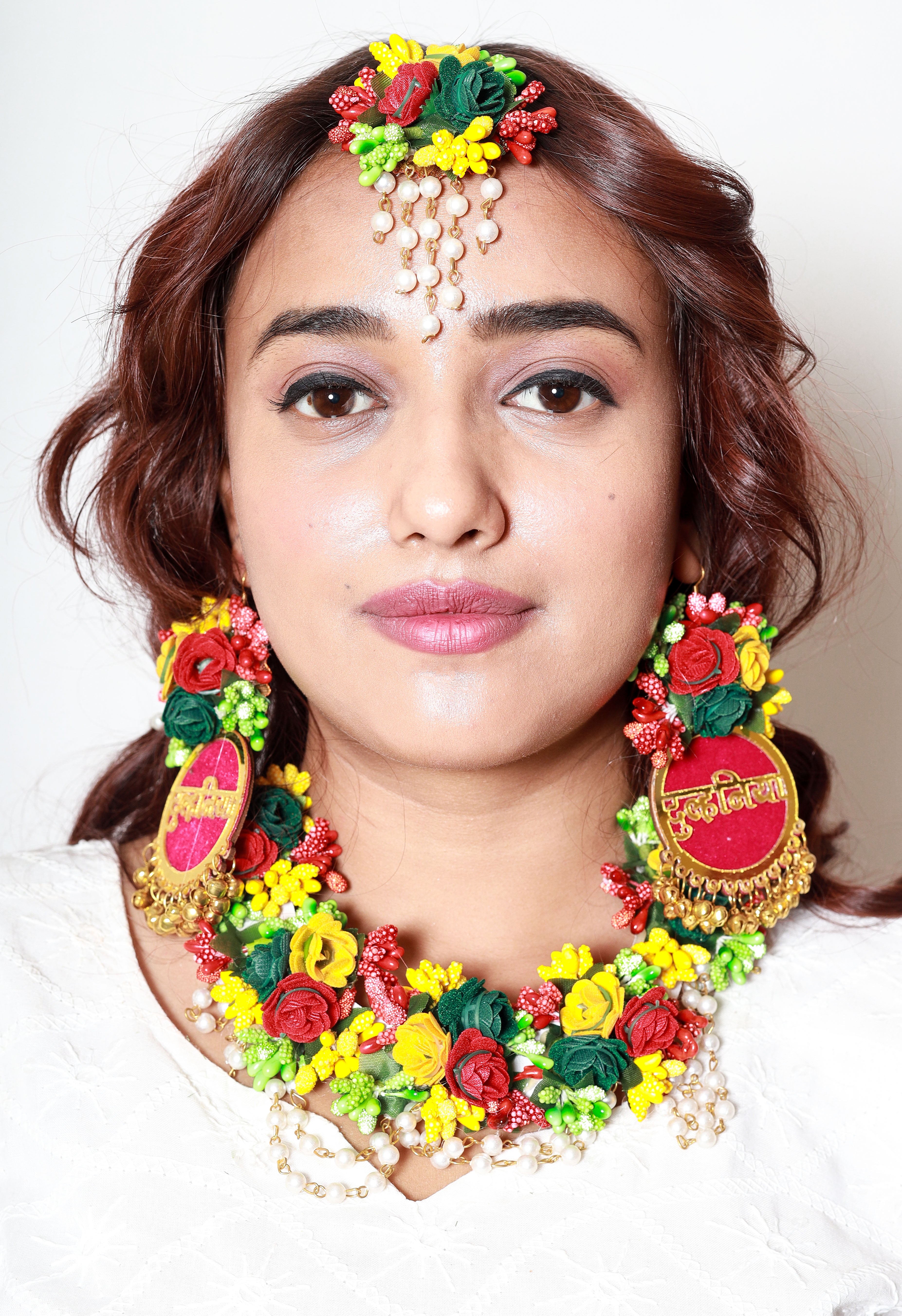 Personalized Floral Bridal Jewelry Set with Earrings for Haldi & Mehendi