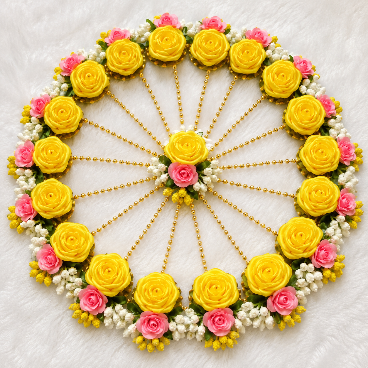 Pack of 20 Handmade Floral Maang Tikka for Wedding, Haldi & Mehndi | Yellow Rose Flower Hair Accessory | Bridal Floral Jewellery Favors