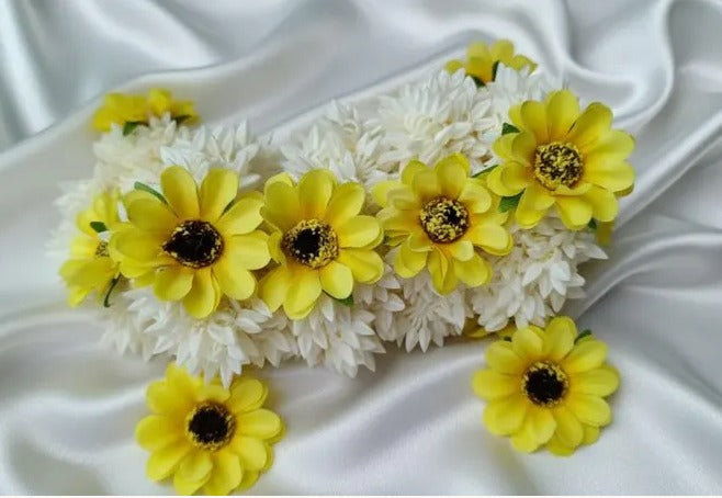 30x Gajra Bracelet Favors for Indian Wedding Sangeet, Haldi, & Dholki